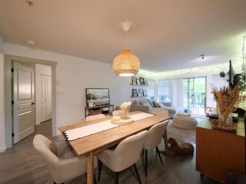 109-2998 Silver Springs Boulevard  Coquitlam, BC V3E 3R7