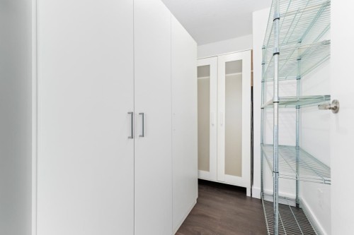 17E-139 Drake Street, Vancouver, BC 