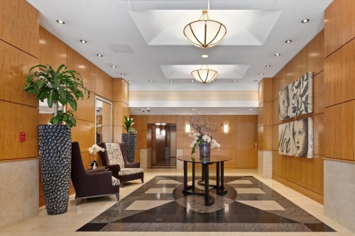 17E-139 Drake Street, Vancouver, BC 