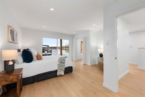 6911 Graybar Road, Richmond, BC 