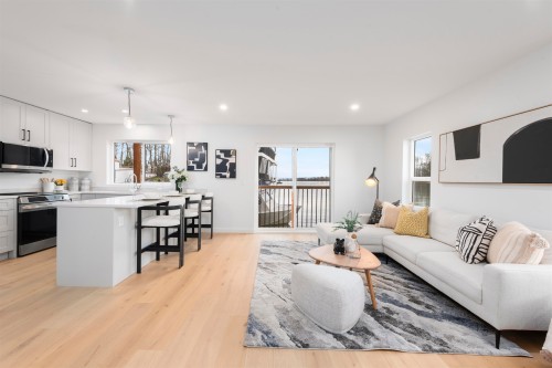 6911 Graybar Road, Richmond, BC 