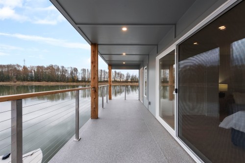 6911 Graybar Road, Richmond, BC 