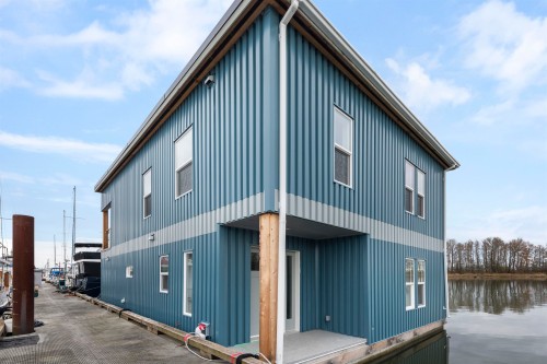 6911 Graybar Road, Richmond, BC 