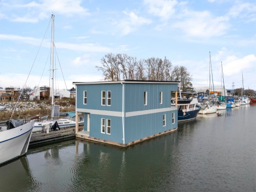 6911 Graybar Road, Richmond, BC 