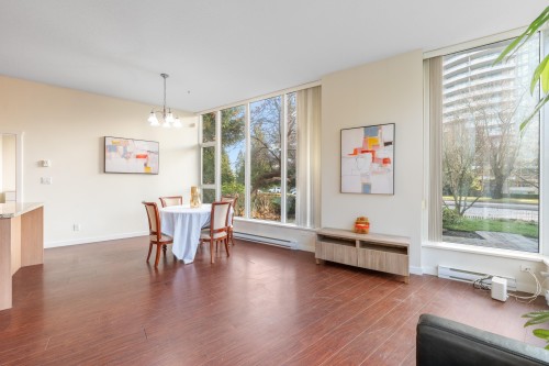 107-6688 Arcola Street, Burnaby, BC 