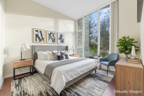 107-6688 Arcola Street, Burnaby, BC 