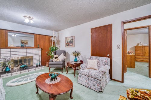 896 56Th Avenue E, Vancouver, BC 