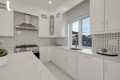 3073 3Rd Avenue E, Vancouver, BC 