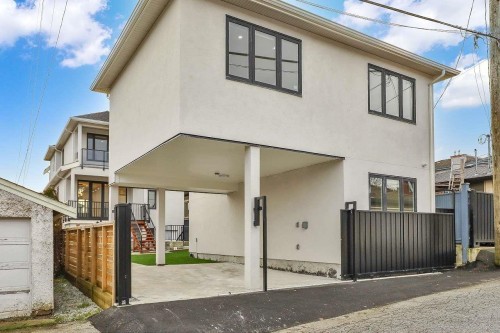 3073 3Rd Avenue E, Vancouver, BC 