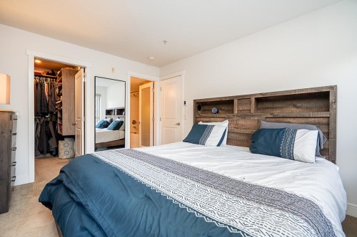 315-801 Klahanie Drive, Port Moody, BC 