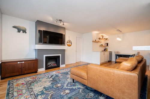 315-801 Klahanie Drive, Port Moody, BC 