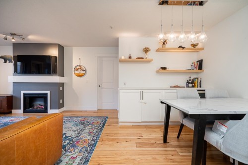 315-801 Klahanie Drive, Port Moody, BC 