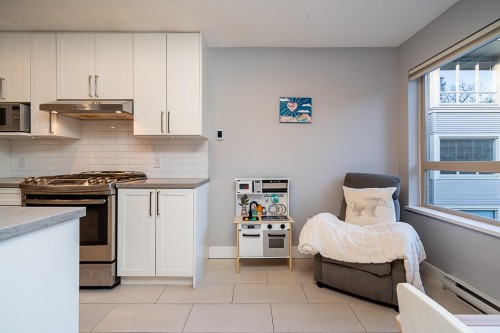 315-801 Klahanie Drive, Port Moody, BC 