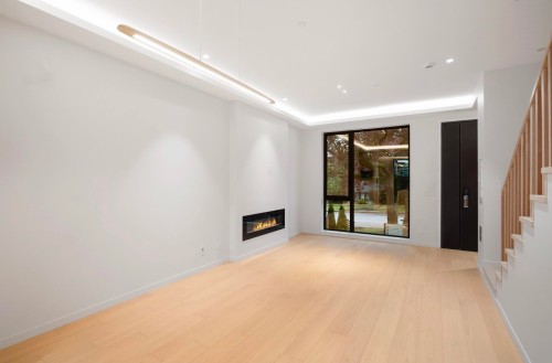 1-8226 Adera Street, Vancouver, BC 