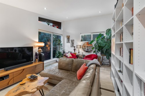 1023 Jay Crescent, Squamish, BC 