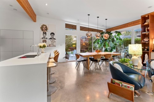 1023 Jay Crescent, Squamish, BC 