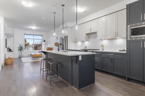 5837 Wales Street, Vancouver, BC 