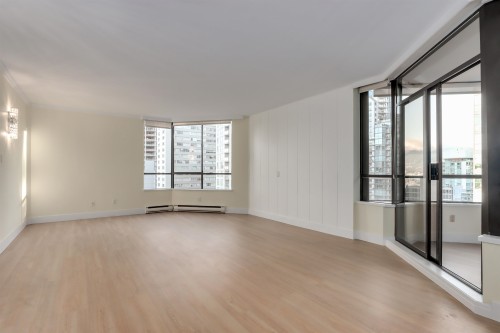 701-738 Broughton Street, Vancouver, BC 