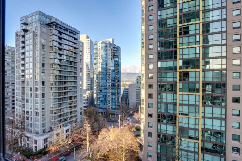 701-738 Broughton Street, Vancouver, BC 