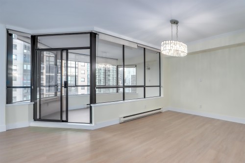 701-738 Broughton Street, Vancouver, BC 