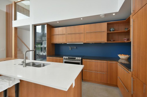 6400 Crowston Road, Sechelt, BC 