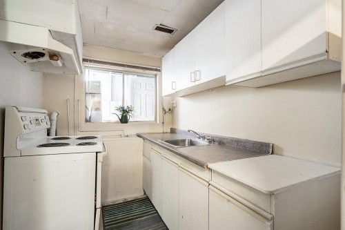 2294 Austin Avenue, Coquitlam, BC 