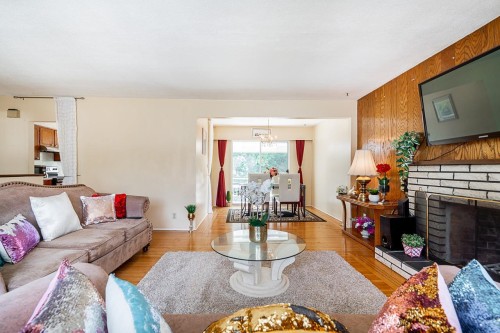 2294 Austin Avenue, Coquitlam, BC 