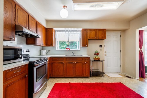 2294 Austin Avenue, Coquitlam, BC 