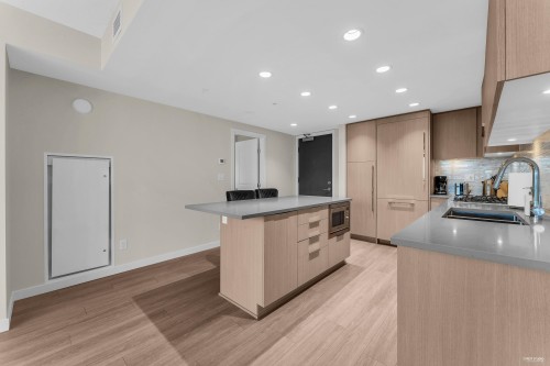 3504-1182 Westwood Street, Coquitlam, BC 