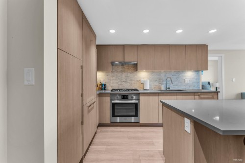 3504-1182 Westwood Street, Coquitlam, BC 