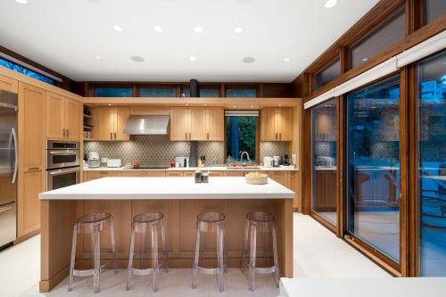 6780 Batchelor Bay Place, West Vancouver, BC 