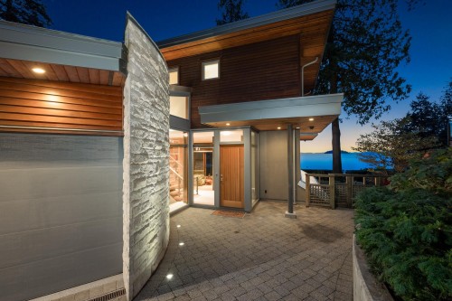 6780 Batchelor Bay Place, West Vancouver, BC 
