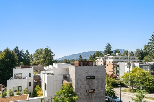 309-135 21St Street W, North Vancouver, BC 