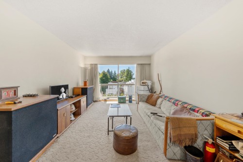 309-135 21St Street W, North Vancouver, BC 