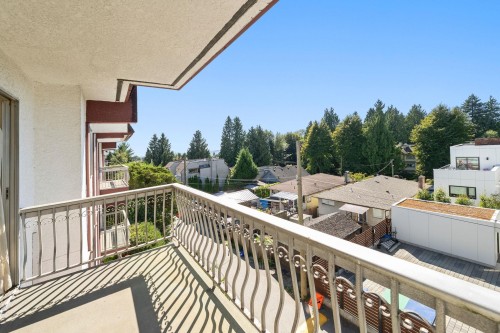 309-135 21St Street W, North Vancouver, BC 