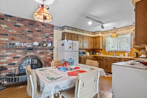 11668 272 Street, Maple Ridge, BC 