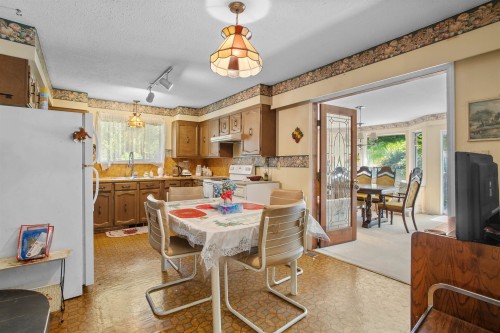 11668 272 Street, Maple Ridge, BC 