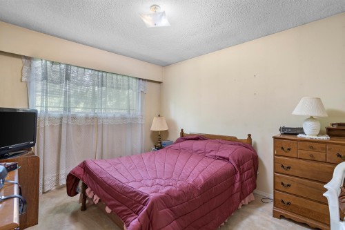 11668 272 Street, Maple Ridge, BC 