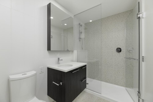 1305-2425 Alpha Avenue, Burnaby, BC 