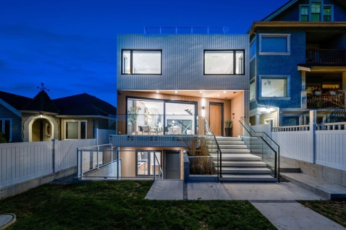 3679 Pandora Street, Vancouver, BC 