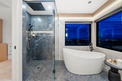 3679 Pandora Street, Vancouver, BC 