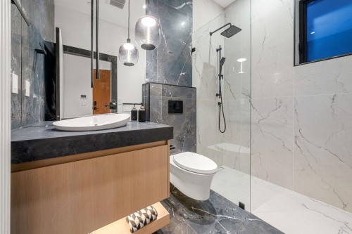 3679 Pandora Street, Vancouver, BC 