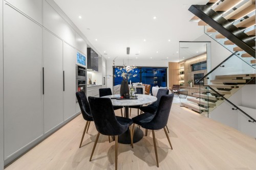 3679 Pandora Street, Vancouver, BC 