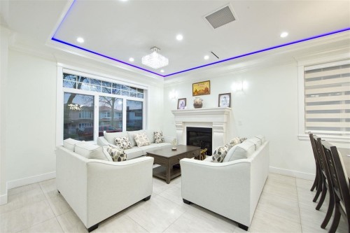 5886 Sherbrooke Street, Vancouver, BC 