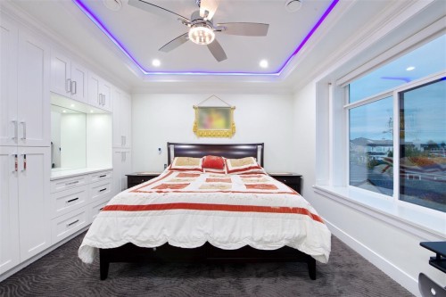 5886 Sherbrooke Street, Vancouver, BC 