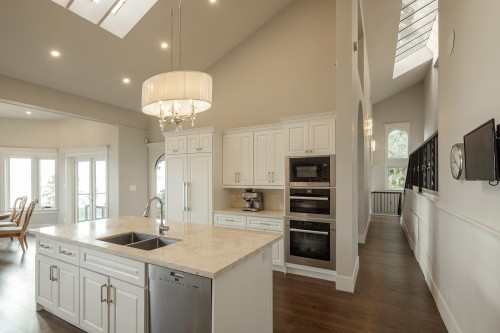 3602 Creery Avenue, West Vancouver, BC 