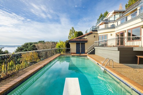 3602 Creery Avenue, West Vancouver, BC 