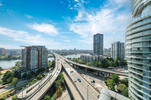 1816-68 Smithe Street, Vancouver, BC 