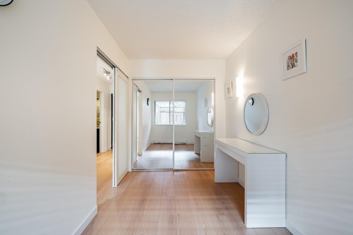 101-550 7Th Avenue E, Vancouver, BC 