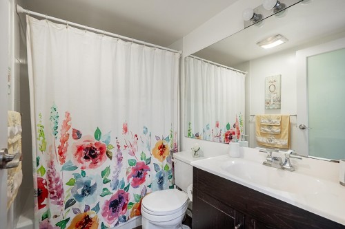 101-550 7Th Avenue E, Vancouver, BC 